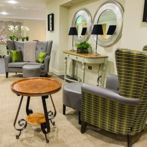 barons furniture showroom