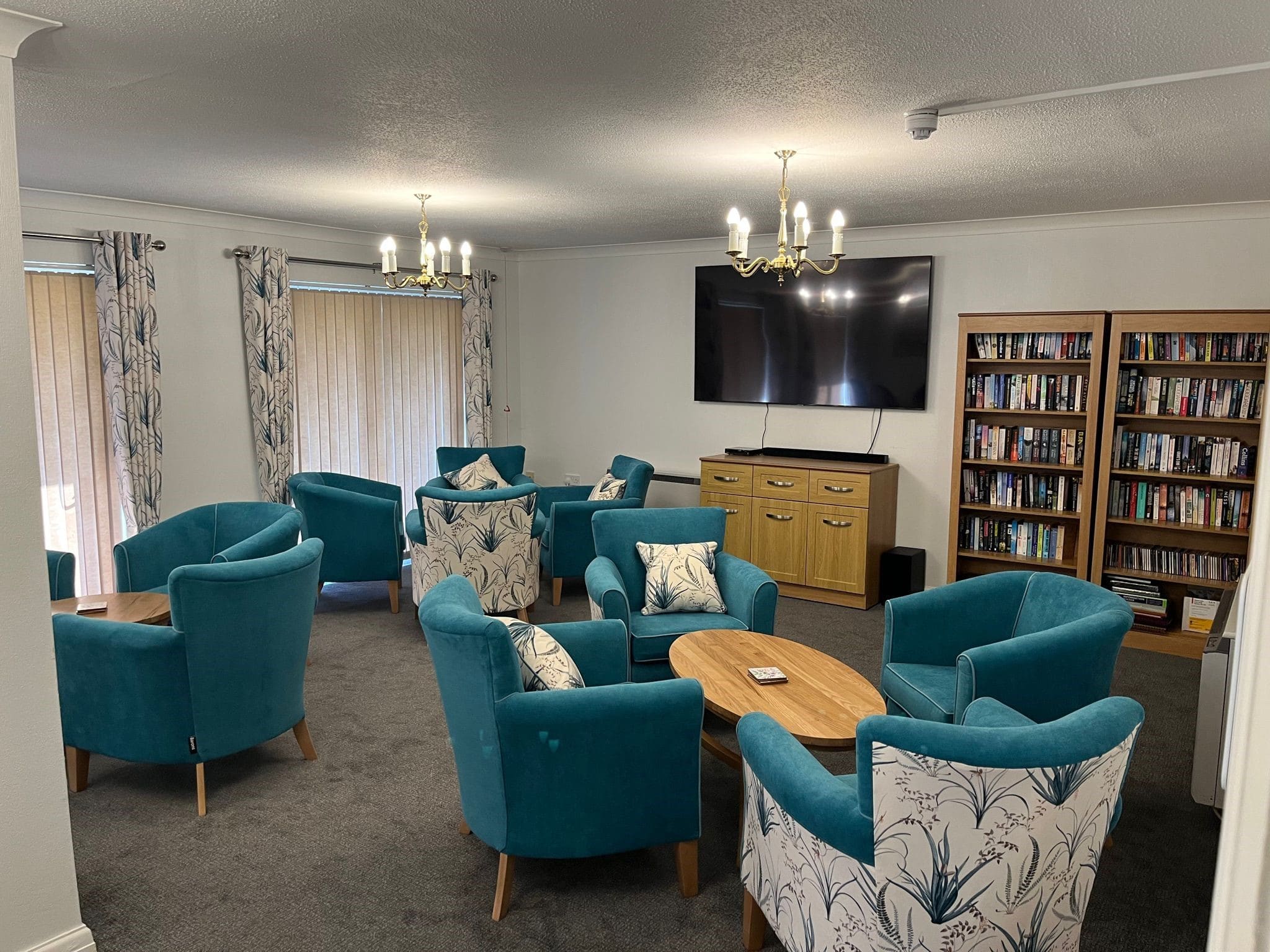 Springwood Court teal scheme seating